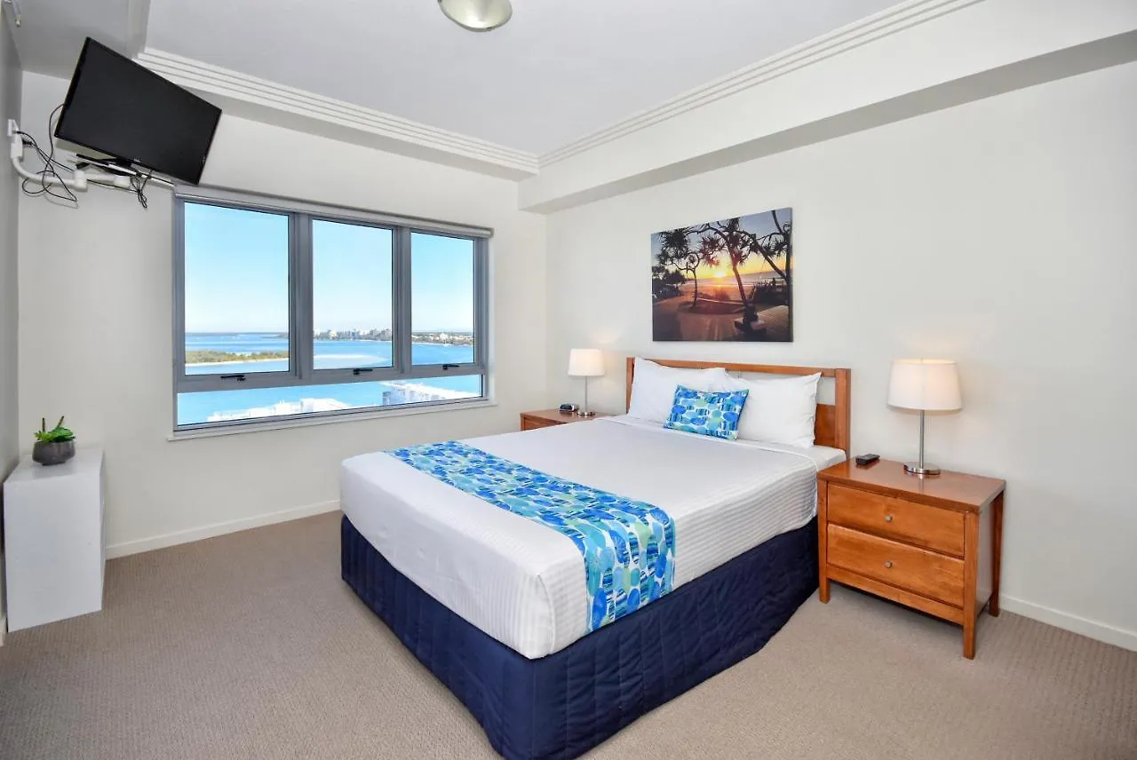 Pumicestone Blue Hotel Caloundra 4*,